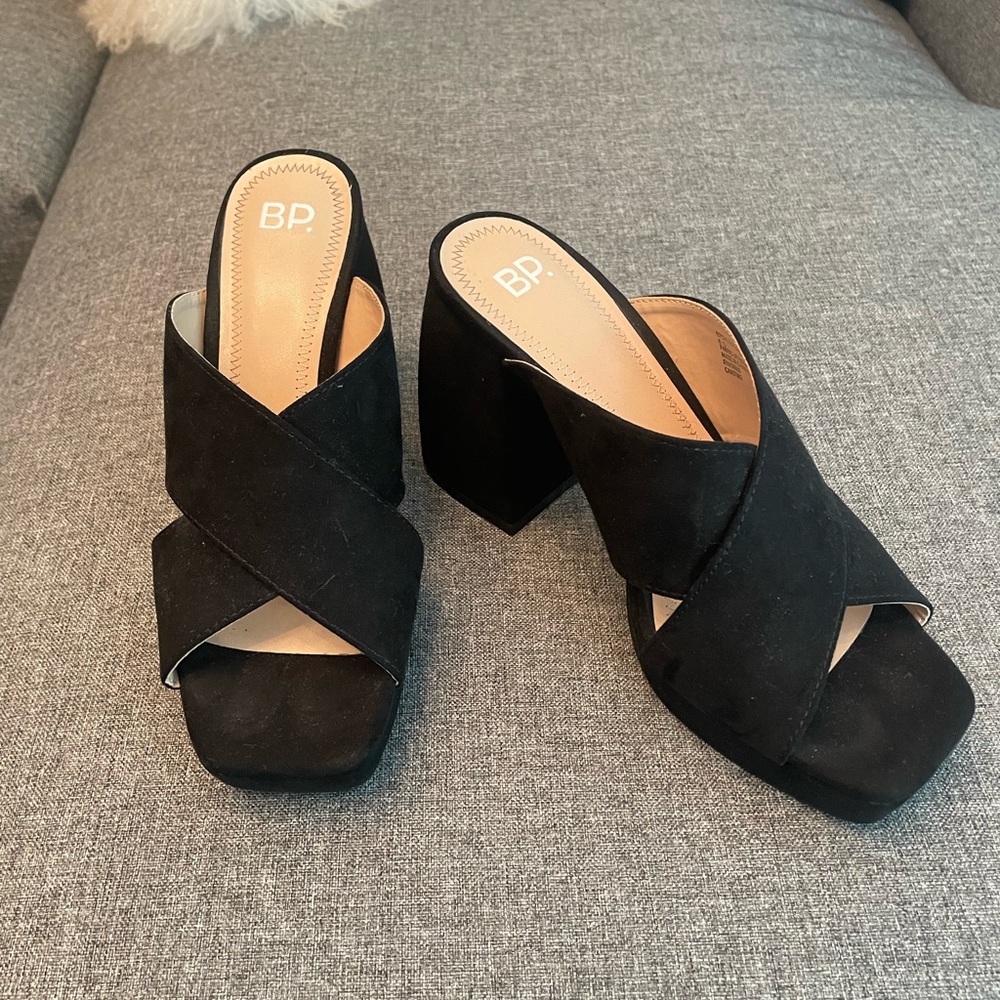 BP Black chunky heels / heeled sandals